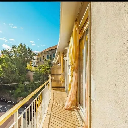 Lägenhet Casa Girasole Centro Sanremo