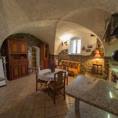 Casa Girasole Prázdninový dům Costa d'Oneglia